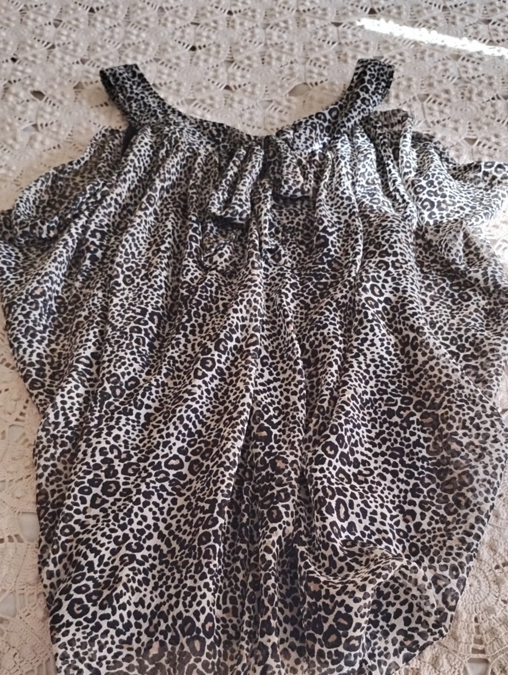 Beautiful H&M Short Dress Chiffon Material Lined
